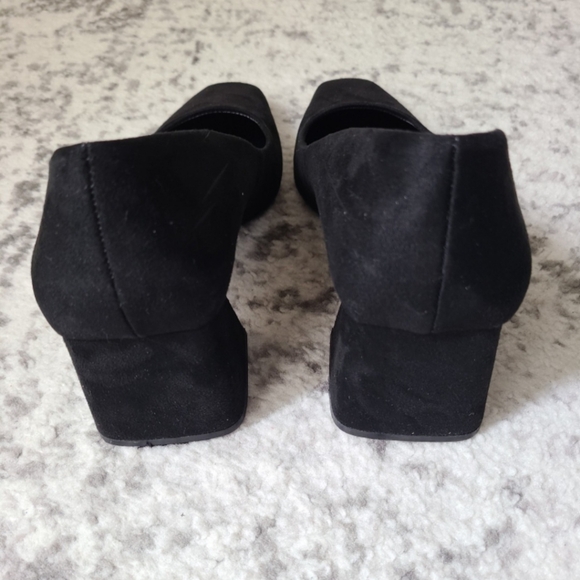 Heels - Picture 6 of 6